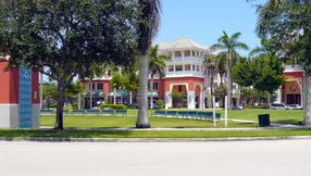 Restaurants in and Around Abacoa
