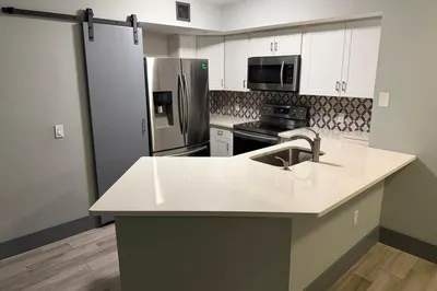 4211 San Marino Boulevard #105 1