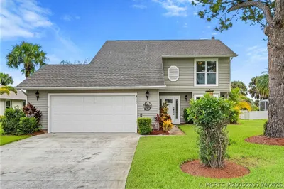 4332 Gator Trace Circle 1