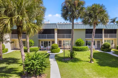 4144 Silver Palm Drive #10 1