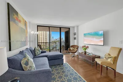 540 Brickell Key Dr #1514 1