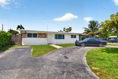 1501 NW 41st Street 1
