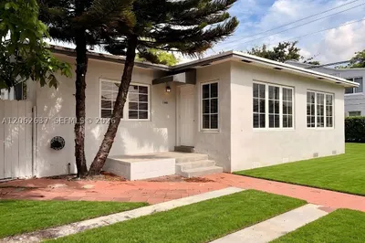 132 SW 20th Ave #132 1