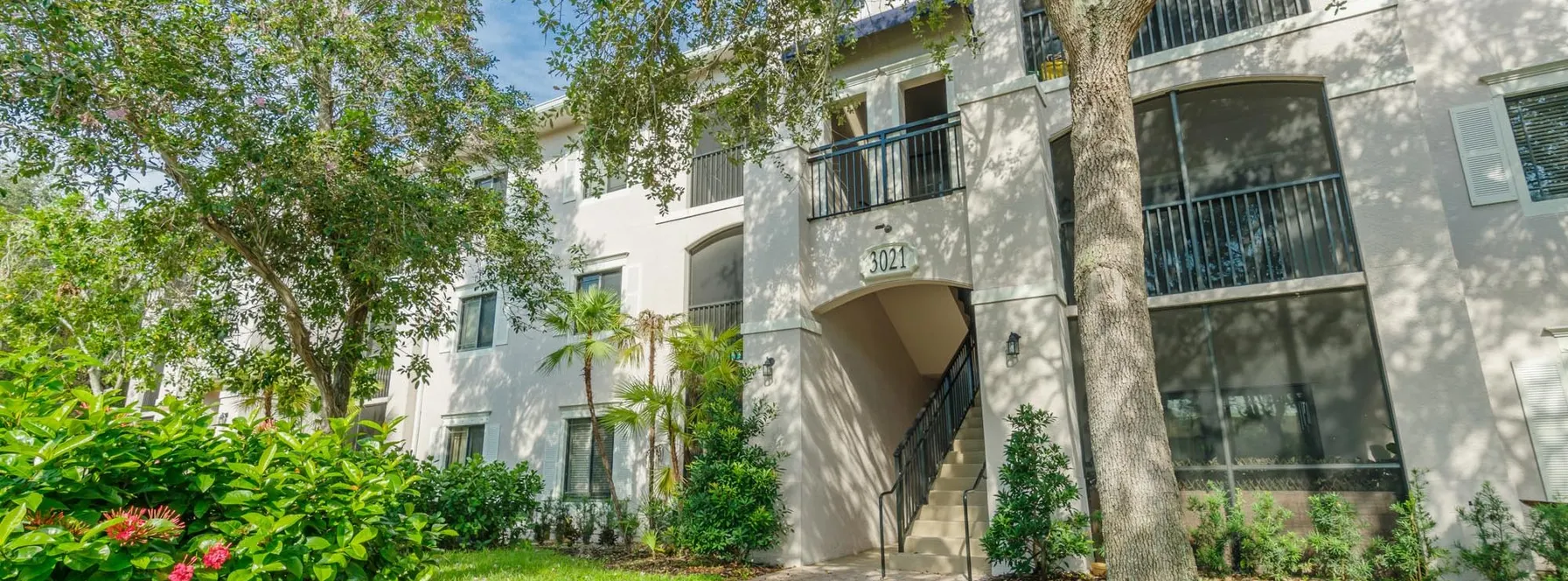 Just Listed | 3021 Alcazar Place #204