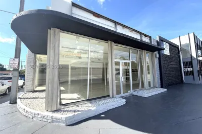 3100 NW 7th St 1