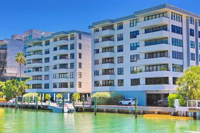 9660 W Bay Harbor Dr #5A 1