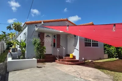 1619 NW 27 ST #REAR 1