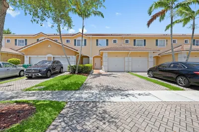 7929 Tuscany Dr 1