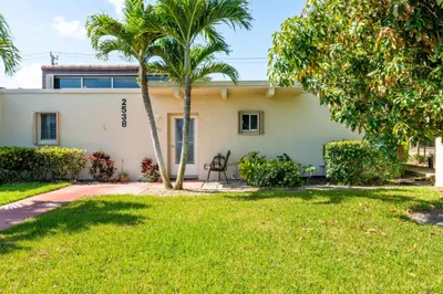 2538 Boundbrook Drive S #140 1