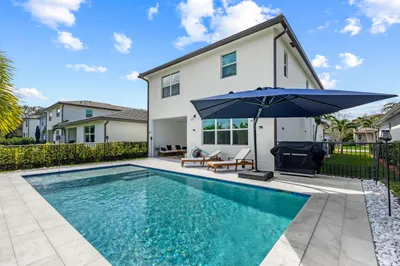 2724 Country Lake Trail 1