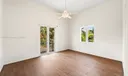 296 Ocean Blvd Photo