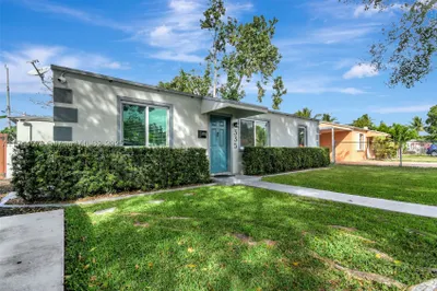 335 NW 100th St 1