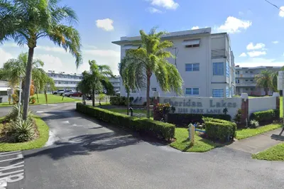 2200 Park Lane #107 1