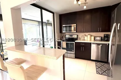 671 NE 195th St #227-E 1