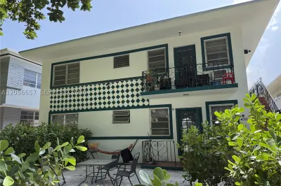 934 Meridian Ave 1