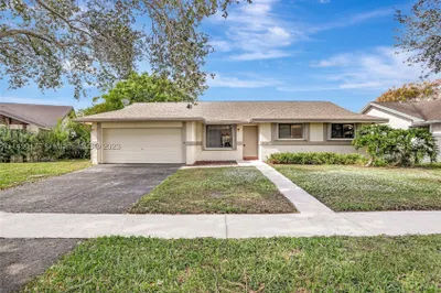 4313 NW 95th Way 1