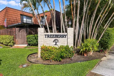 4211 Turnberry Circle #501 1