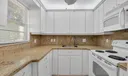 108 Upminster E Photo