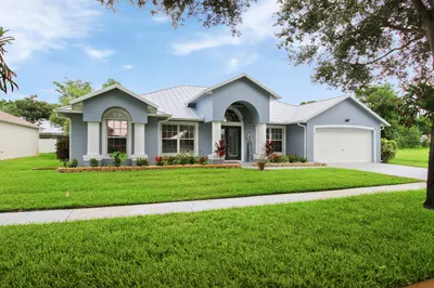 8249 Sandpine Circle 1