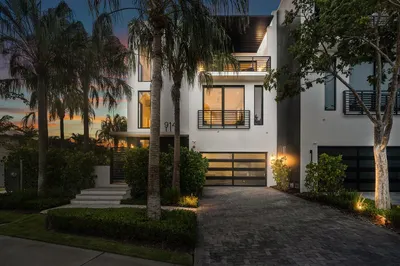 051-914PalmTrail-DelrayBeach-FL-33483-SM