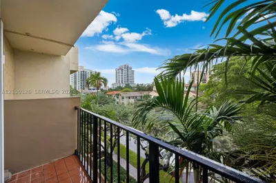 110 Salamanca Ave #402 1