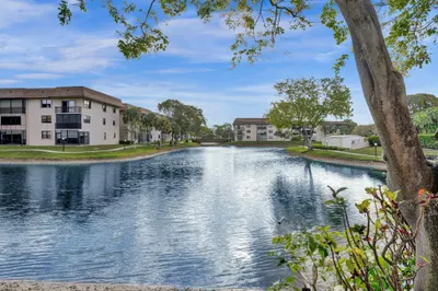 6080 N Sabal Palm Boulevard #Unit 305 1