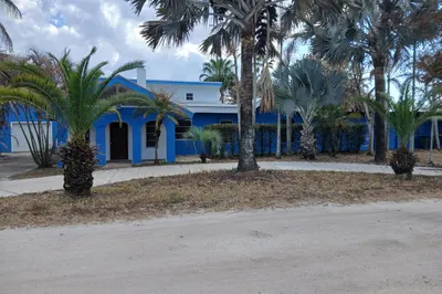 4500 SW Boatramp Avenue 1