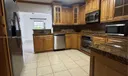 551 E 60th St Photo