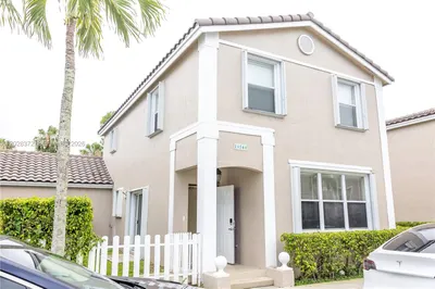 10560 NW 57th Ct 1
