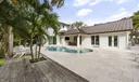 9806 SE Landing Place Photo