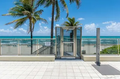2501 S Ocean Dr #1619 1