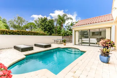 2566 Lique Circle 1