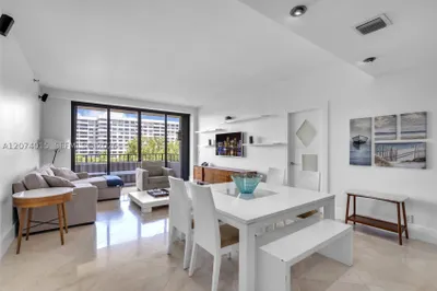 251 Crandon Blvd #431 1