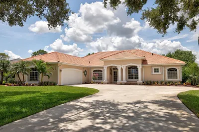 190 SE Osprey Ridge 1