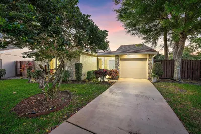 4181 SW Egret Pond Terrace 1