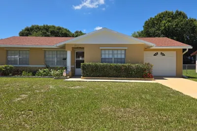 3101 Hibiscus Avenue 1
