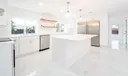 5691 SE Hull Street Photo