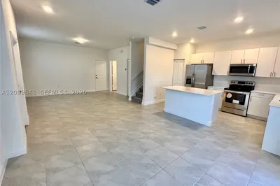 13030 SW 232nd Ter 1