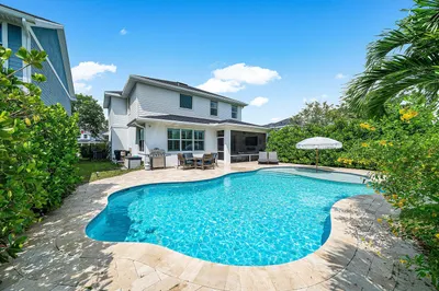 924 Deer Haven Drive 1
