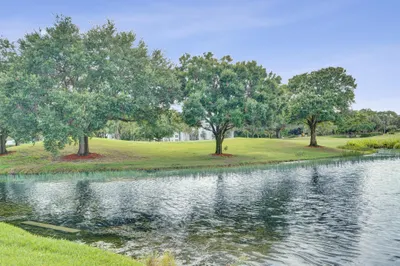9460 Poinciana Place #101 1