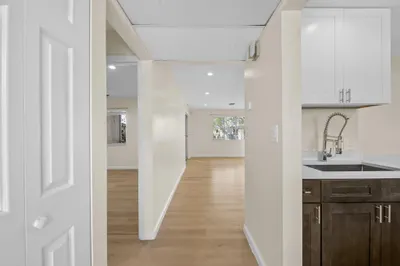 830 SW 9th Street Circle #204 1