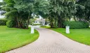 8246 Man O War Road Photo
