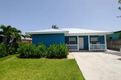 3458 Canal Court 1