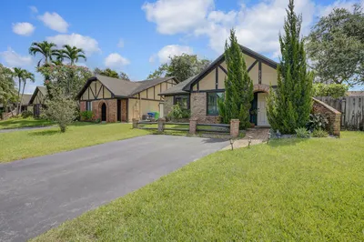 9213 NW 49th Place 1
