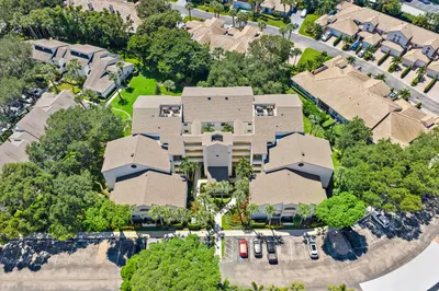 326 OAK HARBOUR Drive #326 1