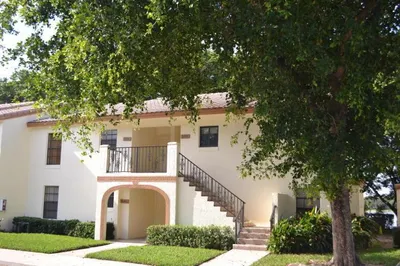 2900 Olivewood Terrace #2060 1