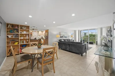 2860 S Ocean Boulevard #316 1