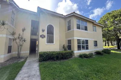 457 Vista Isles Dr #2127 1