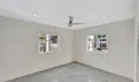 428 Collins Ave #8 Photo