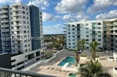 140 S Dixie Hwy #1016 1